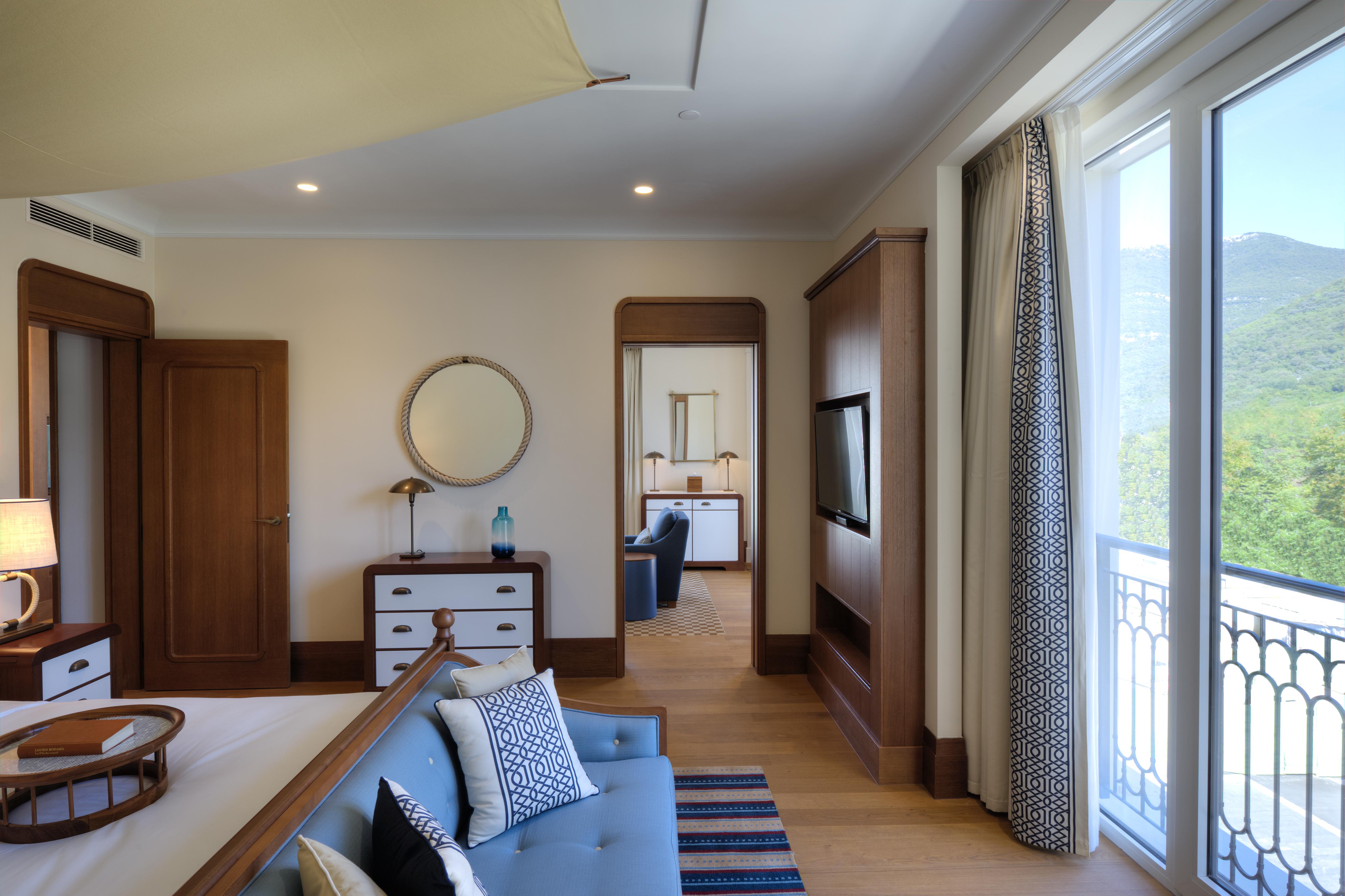 Regent Porto Montenegro ティヴァト エクステリア 写真 A suite at the hotel