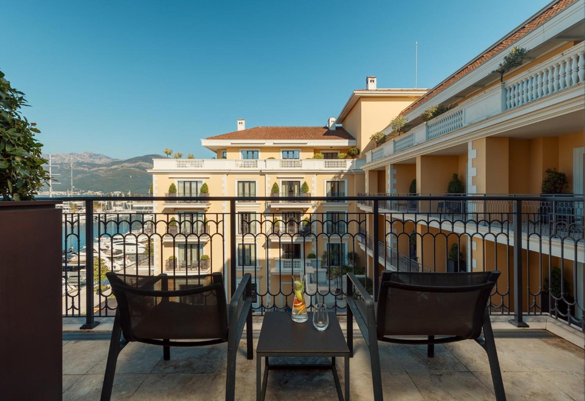 Regent Porto Montenegro ティヴァト エクステリア 写真