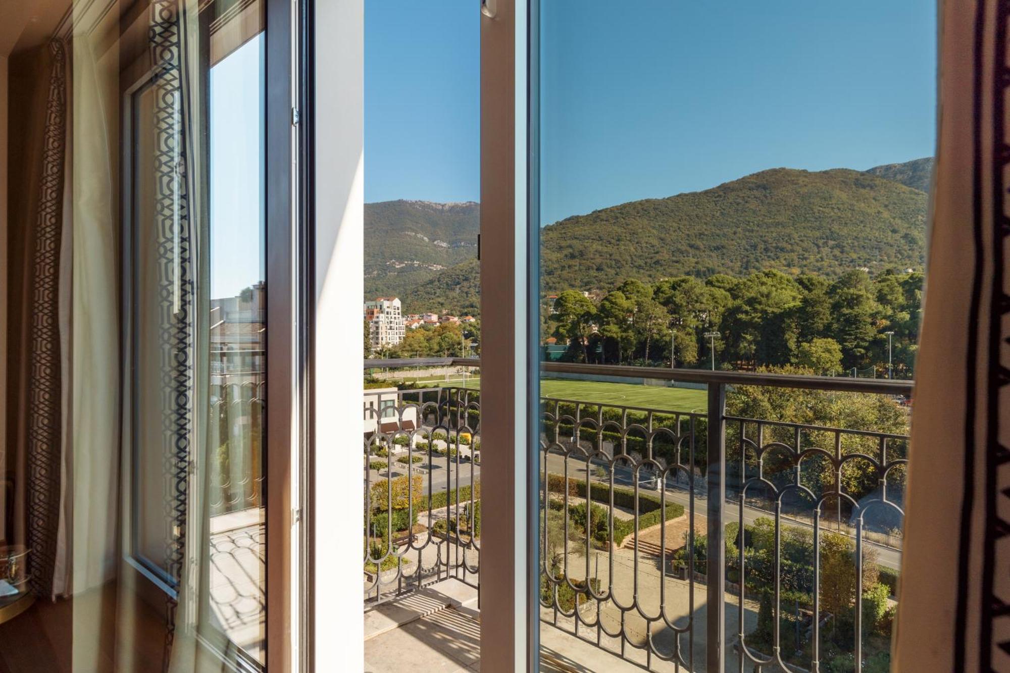 Regent Porto Montenegro ティヴァト エクステリア 写真