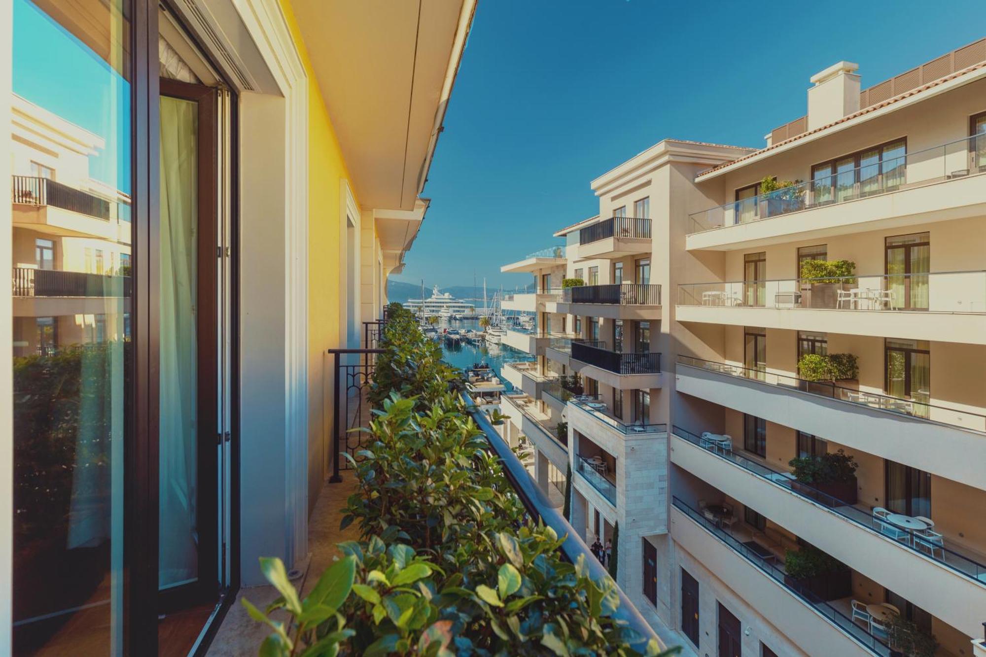 Regent Porto Montenegro ティヴァト エクステリア 写真
